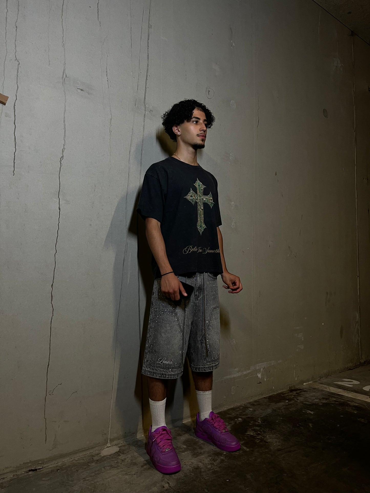 Cross Tee