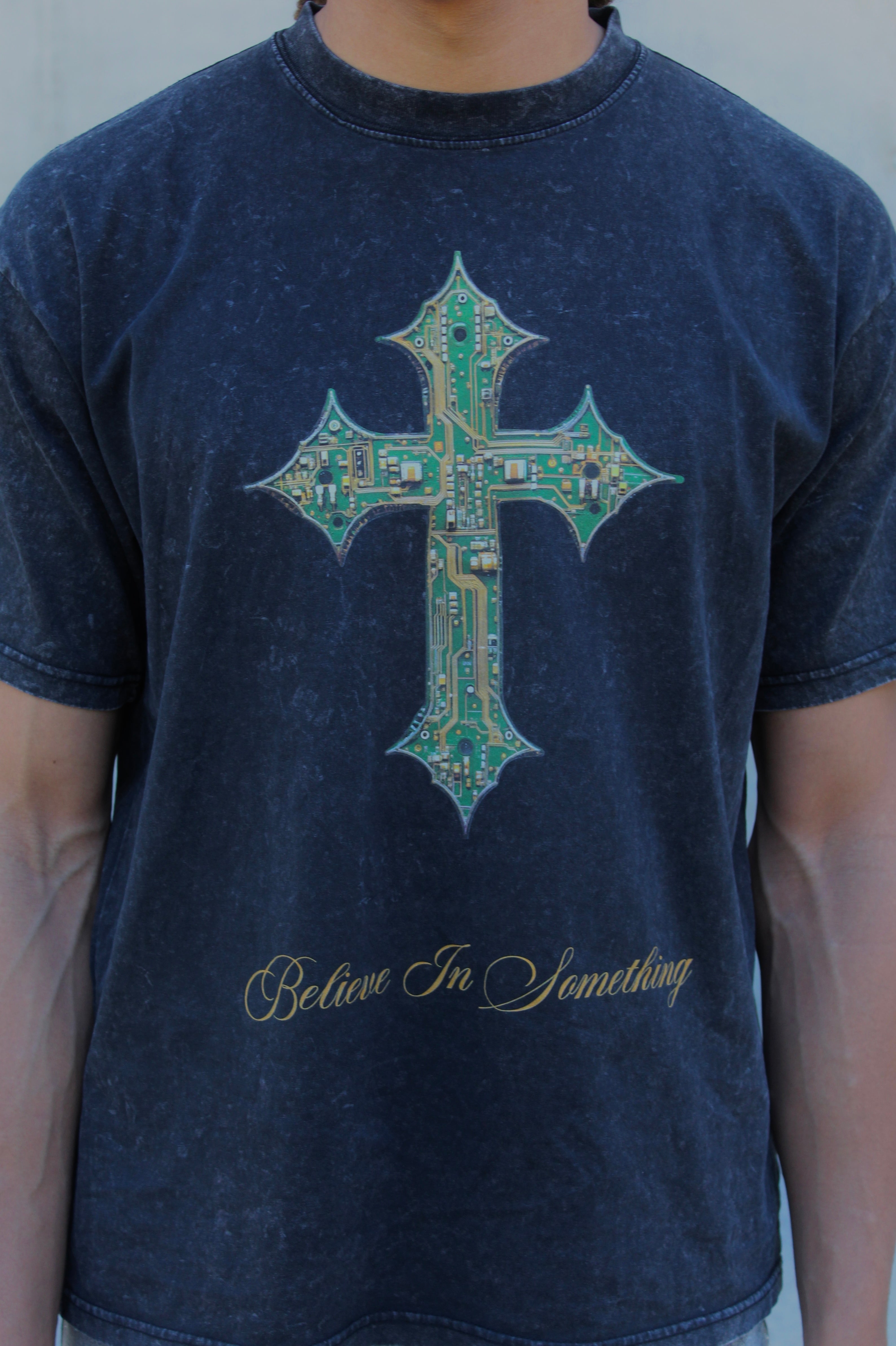 CROSS TEE